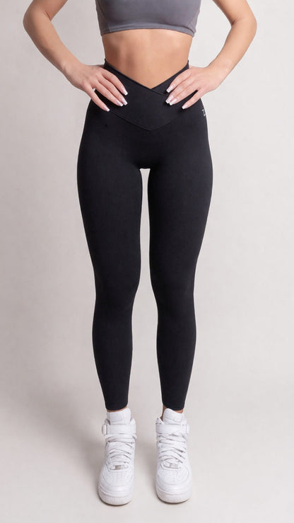 NOIR Vcross Performance Leggings Black