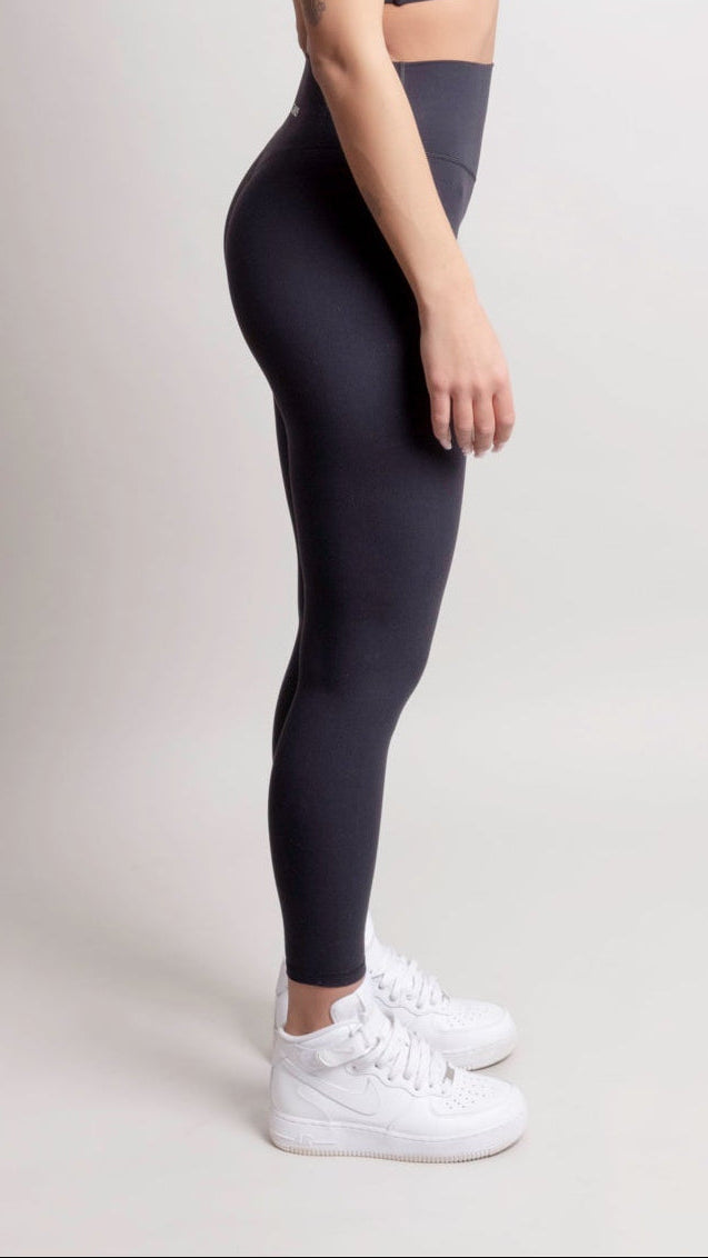 NOIR Yoga Leggings Black