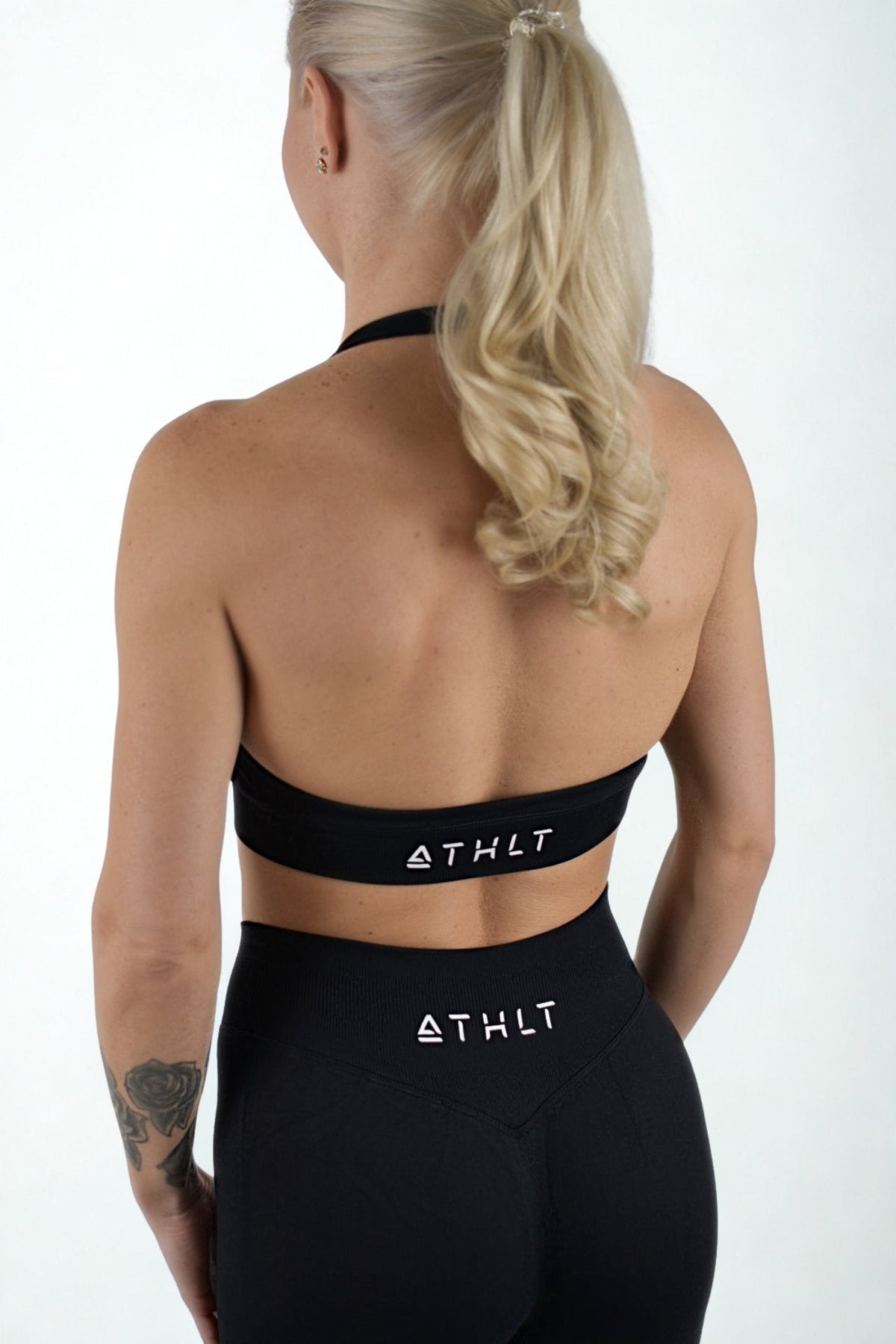 Athena sport-bh | Hög krage & djup rygg - TRÄNING & PERFORMANCE BUTIKEN