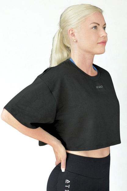 Dam vid T-shirt oversize | Croppad tränings-T-shirts med kort ärm - TRÄNING & PERFORMANCE BUTIKEN