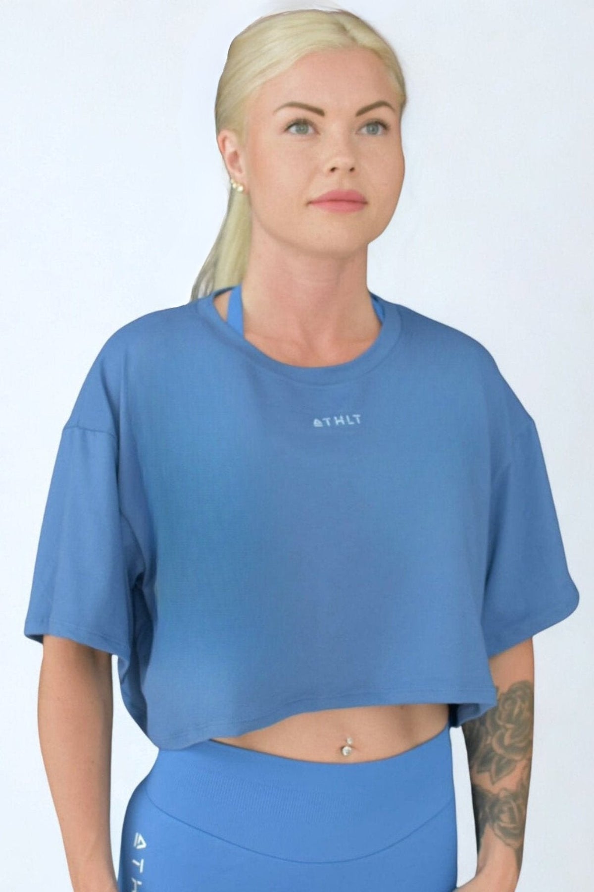 Dam vid T-shirt oversize | Croppad tränings-T-shirts med kort ärm - TRÄNING & PERFORMANCE BUTIKEN