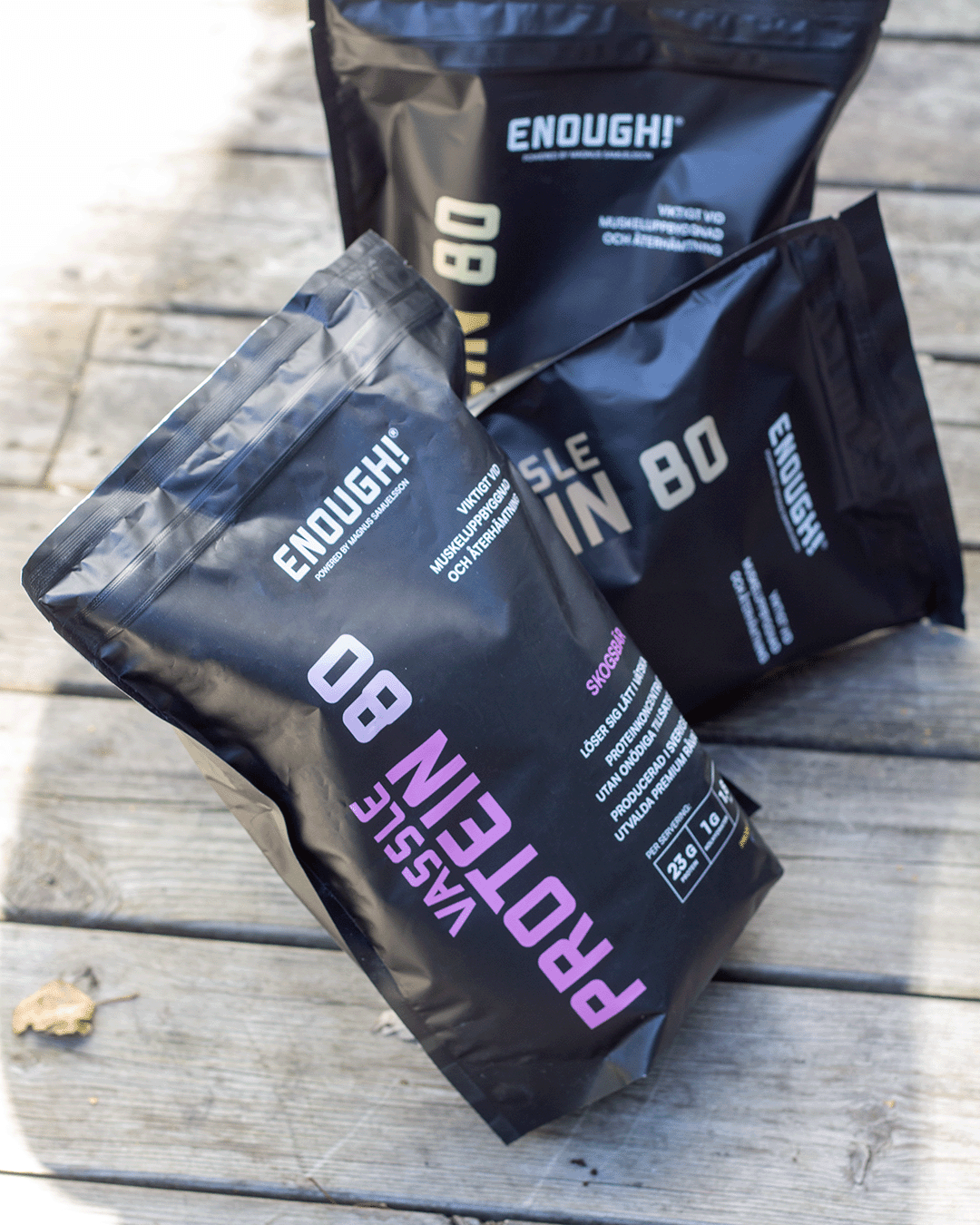 Enough Proteinkoncentrat 80 Skogsbär 1 kg - TRÄNING & PERFORMANCE BUTIKEN
