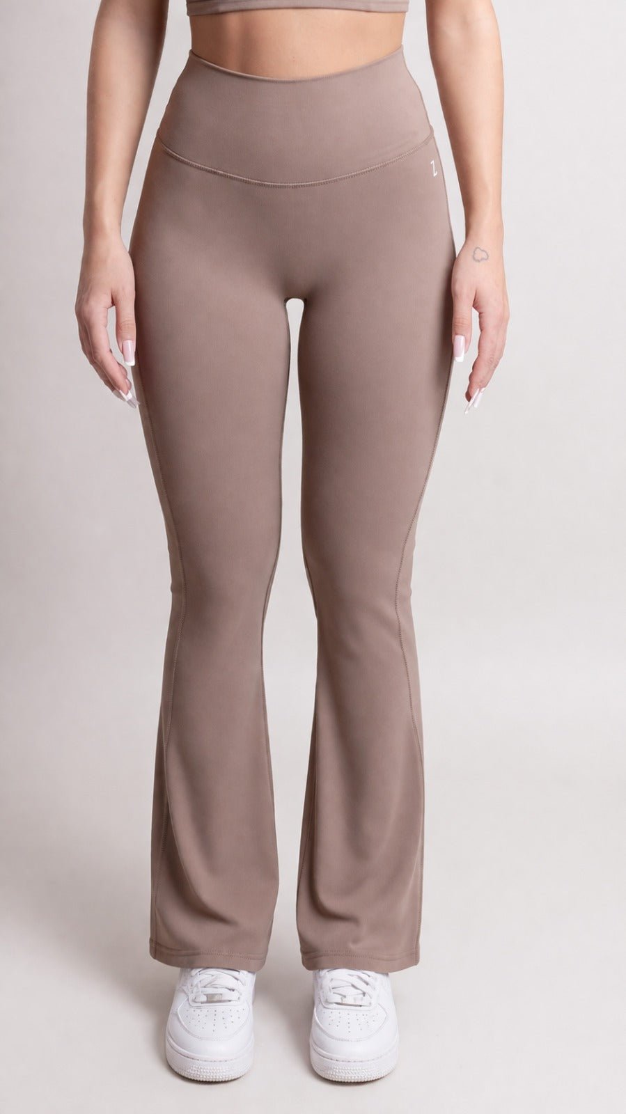 Flare Pants Brown - TRÄNING & PERFORMANCE BUTIKEN