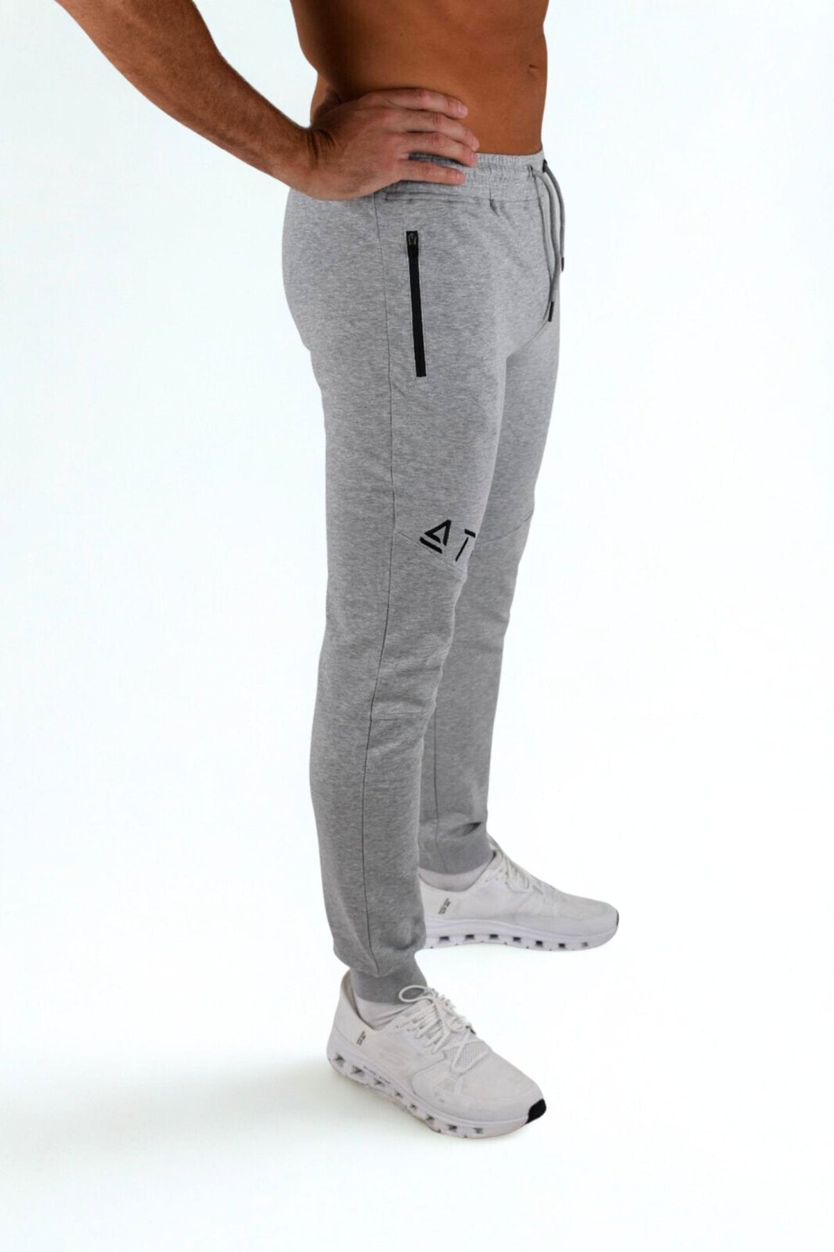 Herr slim fit sweatpants | Zeus joggers med lårlogga - TRÄNING & PERFORMANCE BUTIKEN