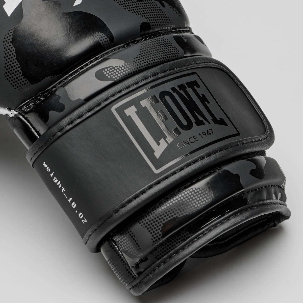 Leone 1947 Camoblack Boxningshandskar GN327 - TRÄNING & PERFORMANCE BUTIKEN