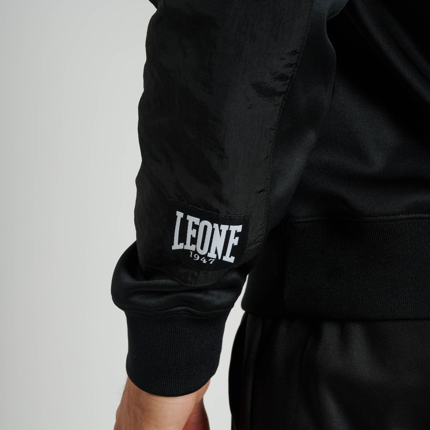 Leone 1947 Hoodie ABX127 - TRÄNING & PERFORMANCE BUTIKEN