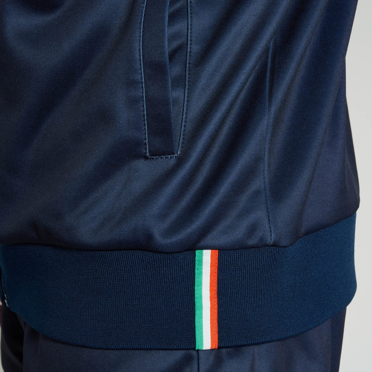 Leone 1947 Hoodie ABX721 - TRÄNING & PERFORMANCE BUTIKEN