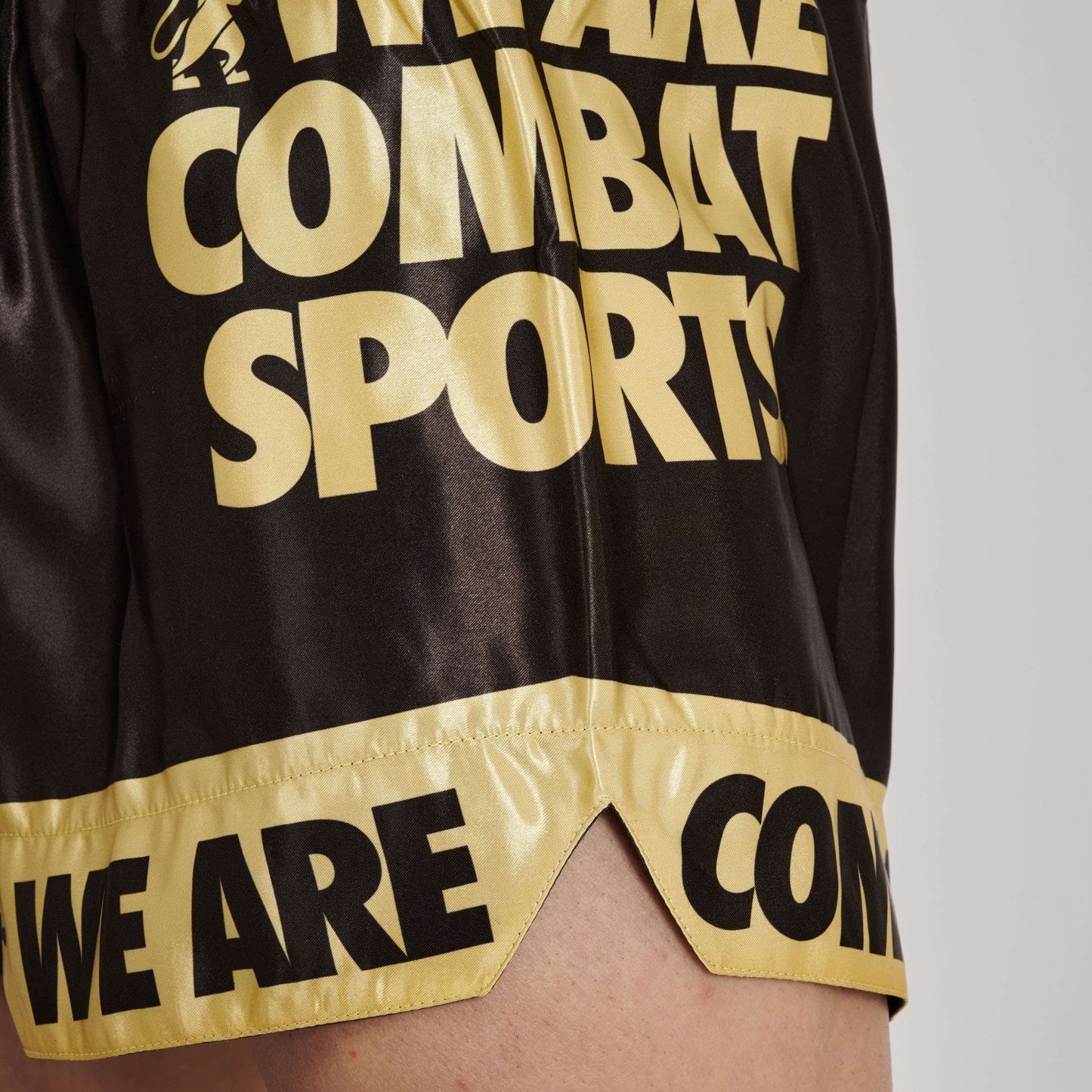 Leone 1947 Kick - Thai Shorts DNA AB966 - TRÄNING & PERFORMANCE BUTIKEN
