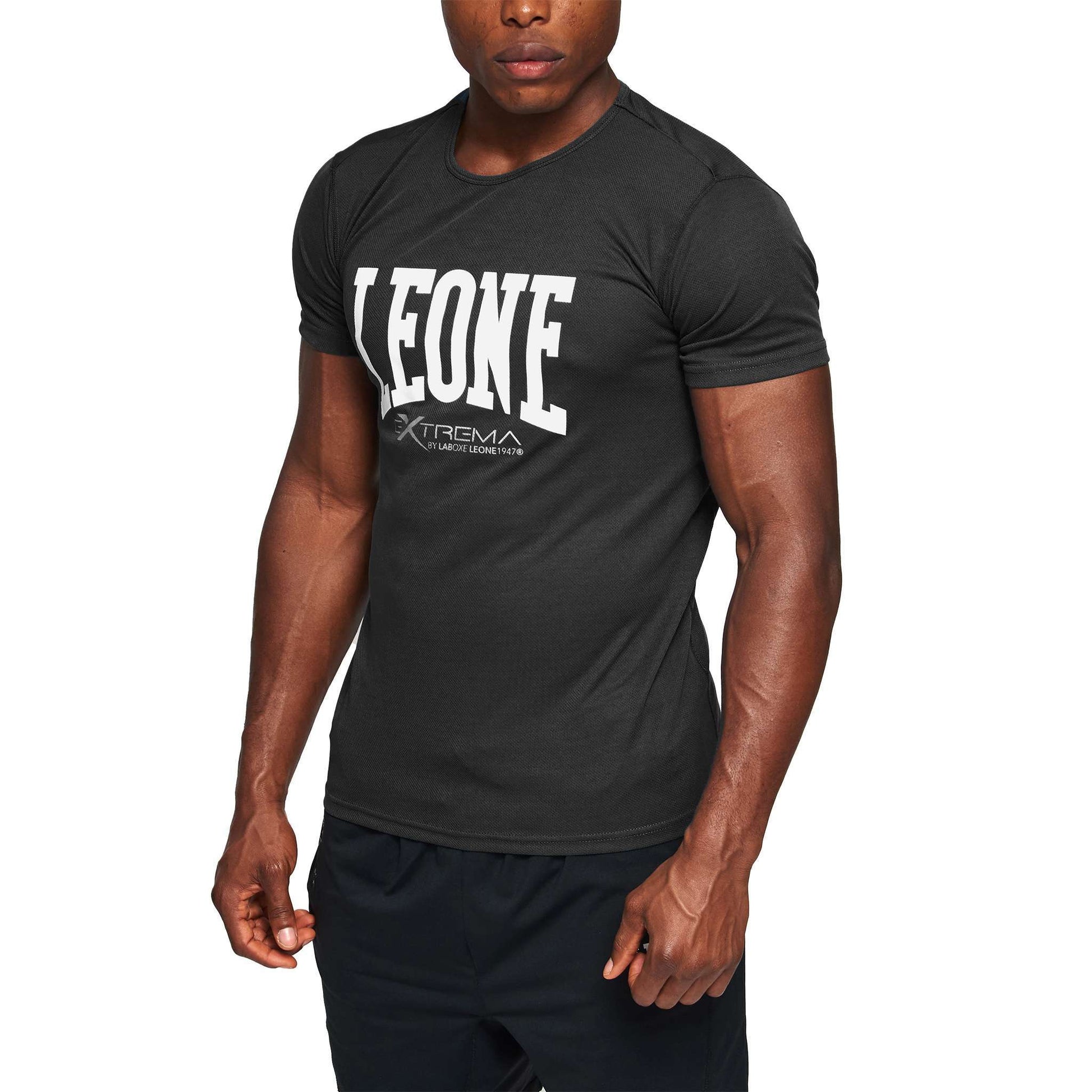 Leone 1947 Logo T-shirt ABX106 - TRÄNING & PERFORMANCE BUTIKEN