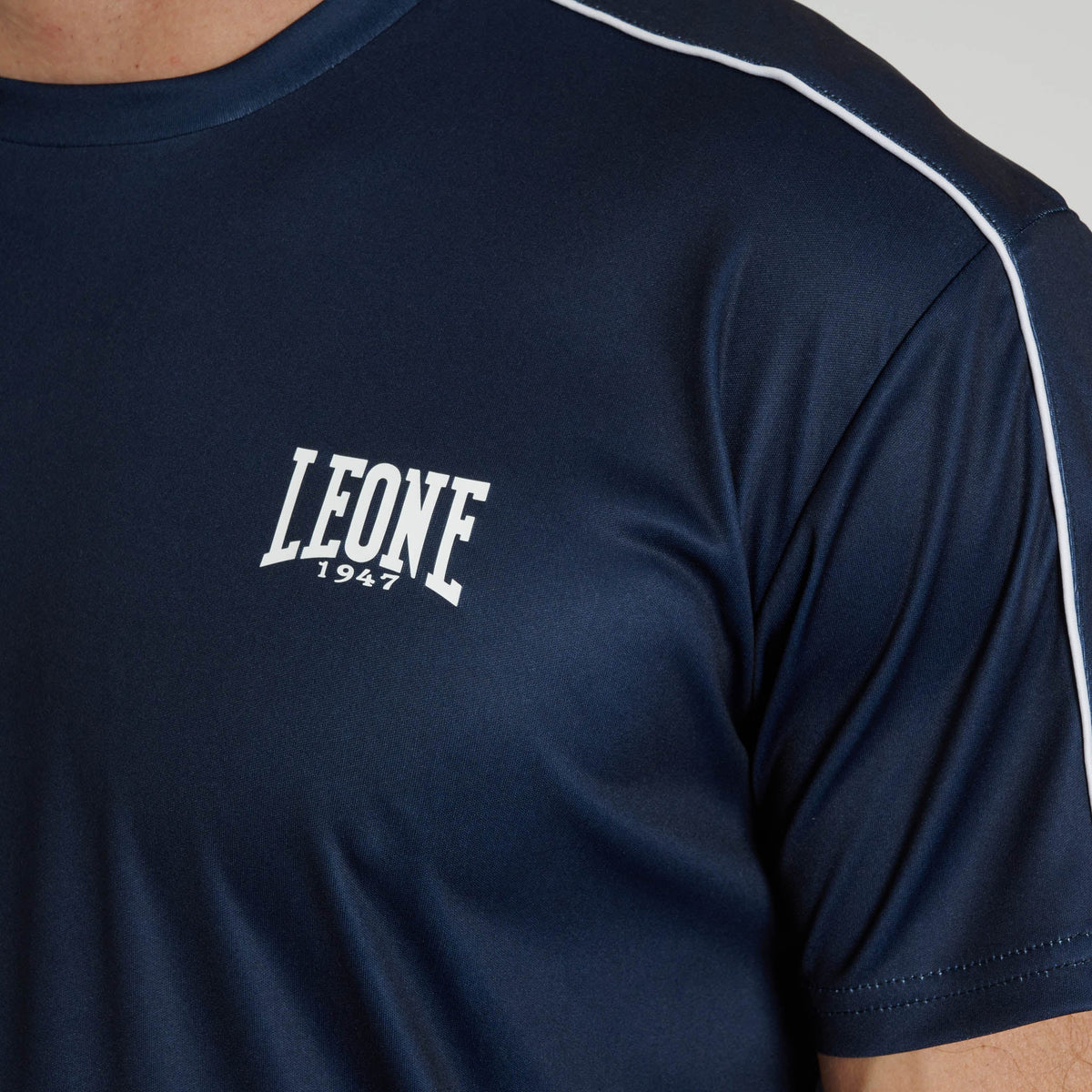 Leone 1947 T-shirt Herr ABX305 - TRÄNING & PERFORMANCE BUTIKEN
