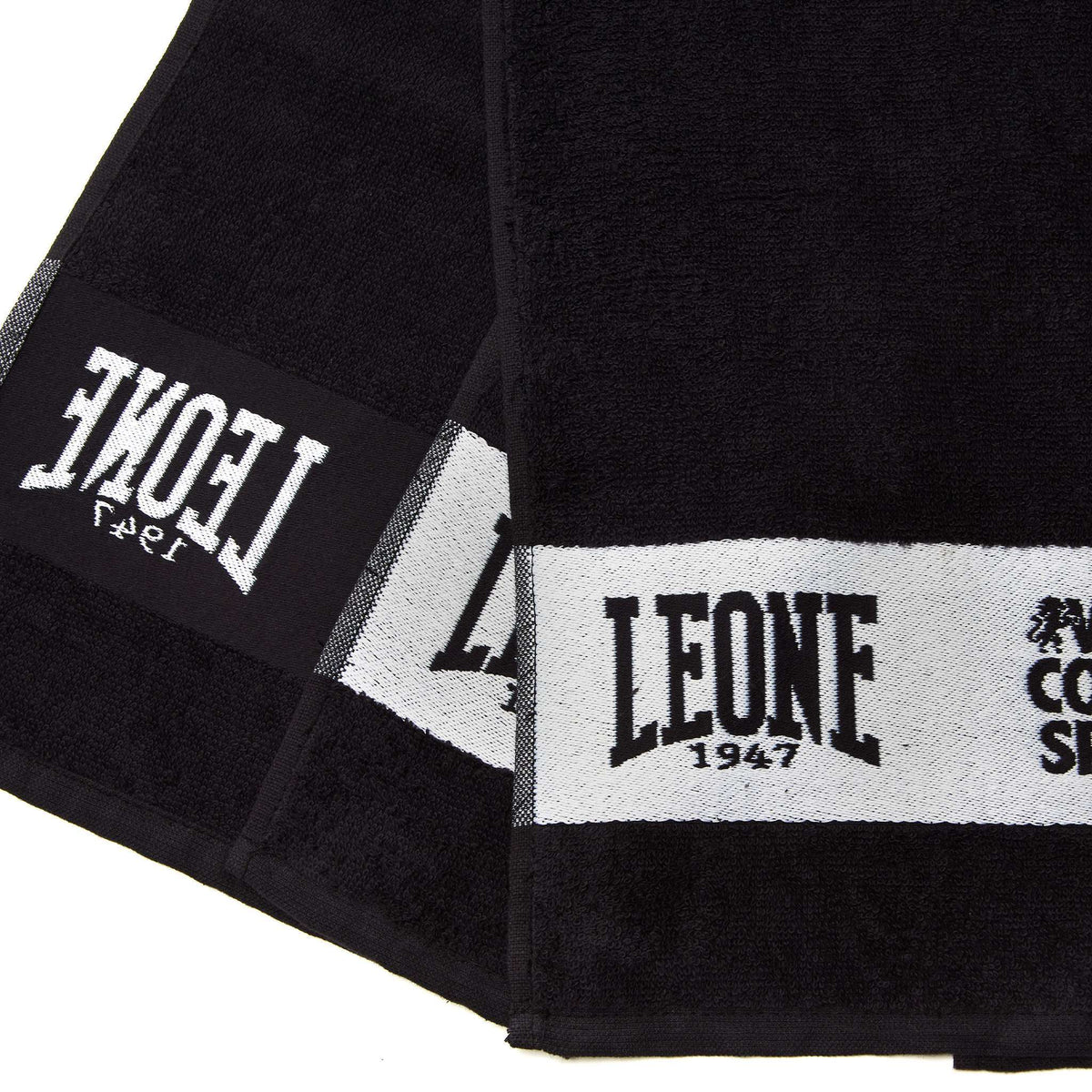 Leone 1947 Träningshandduk AC915 - TRÄNING & PERFORMANCE BUTIKEN
