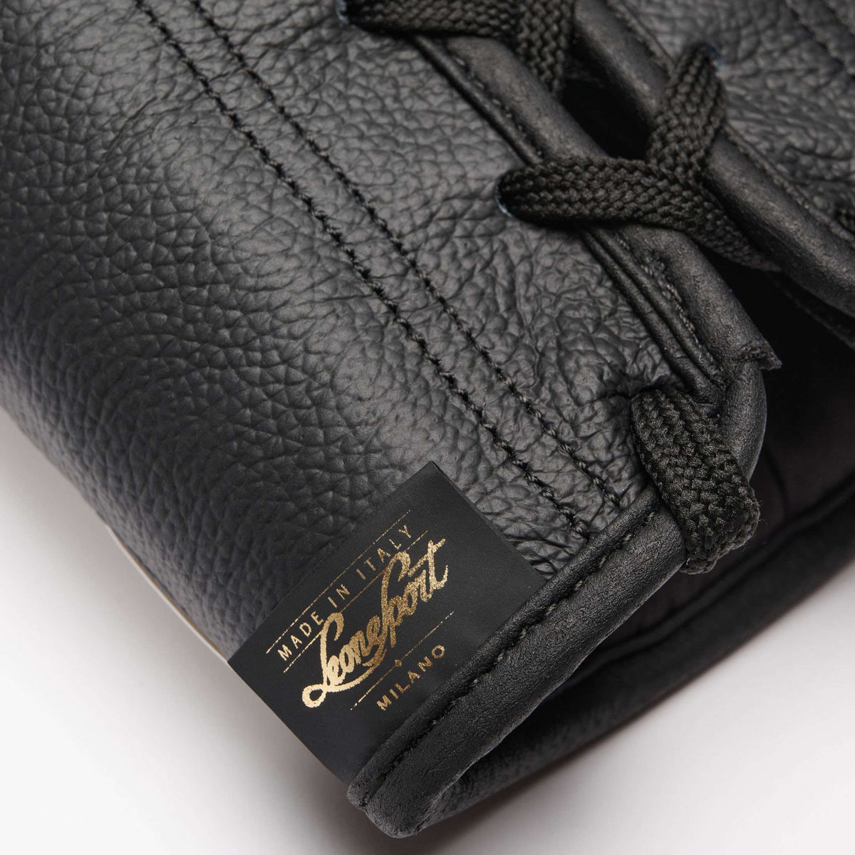 Leone Sport Romeo Classico Boxningshandskar med Snörning GNR02L - TRÄNING & PERFORMANCE BUTIKEN