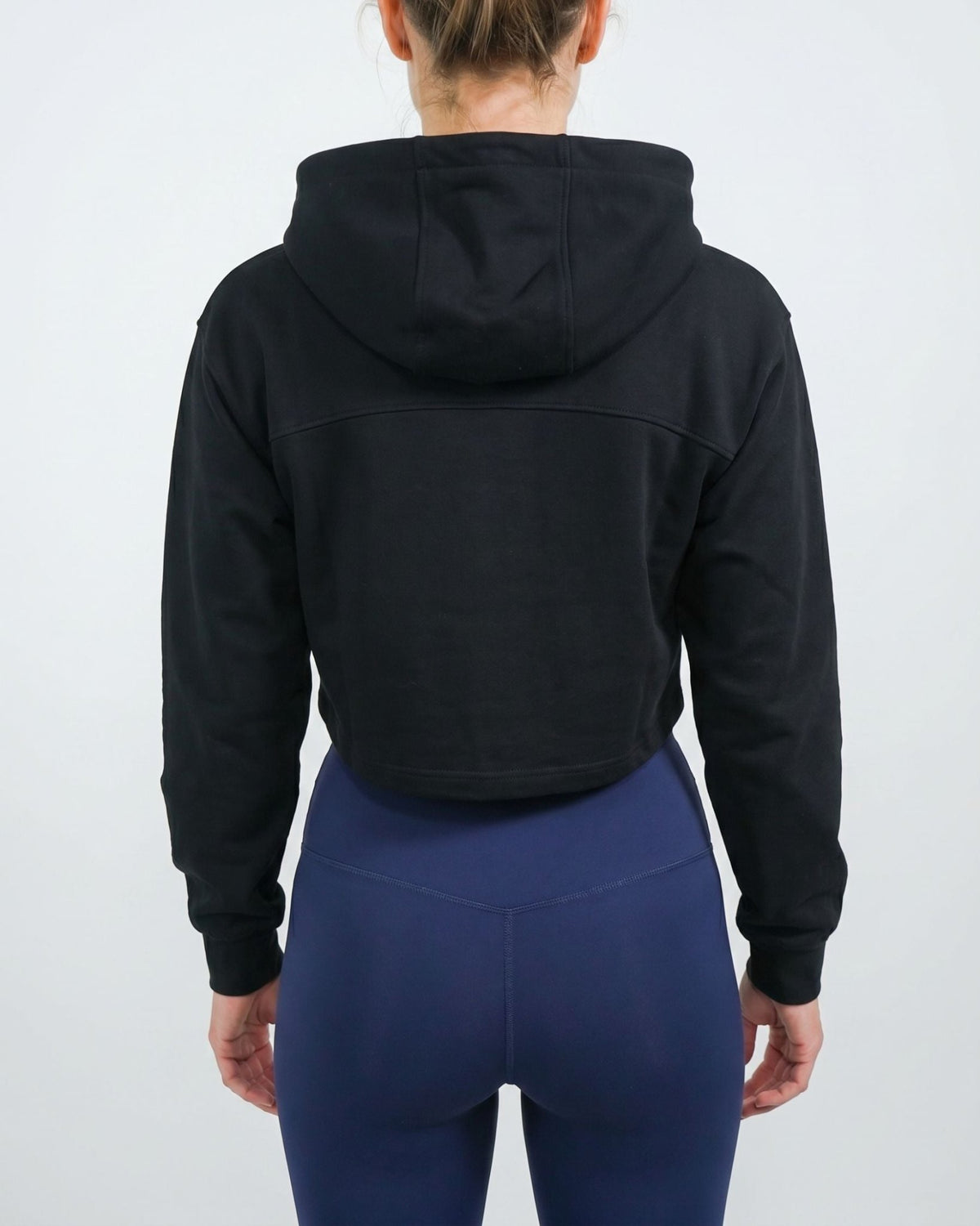 MISS ON Crop Hoodie - TRÄNING & PERFORMANCE BUTIKEN
