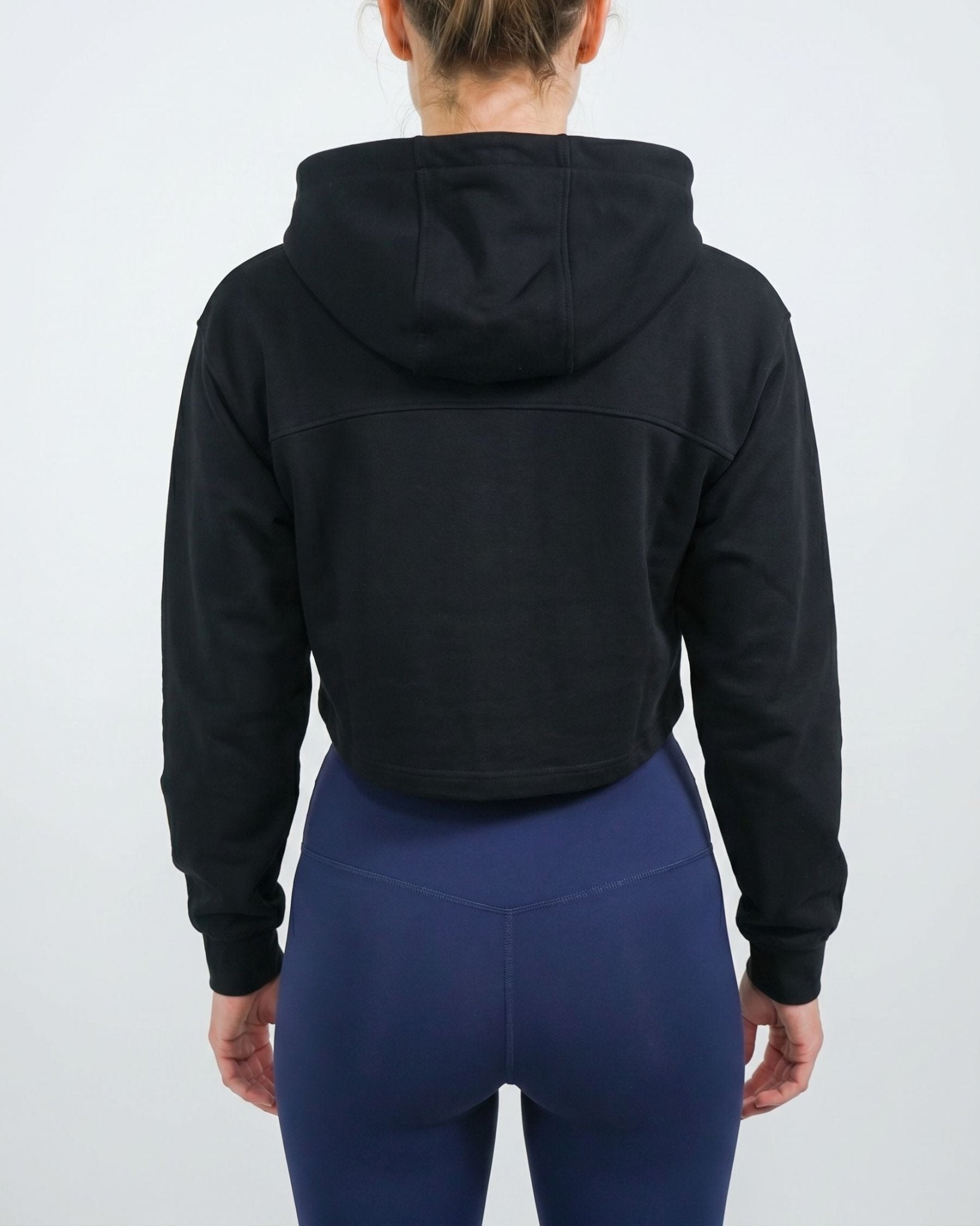 MISS ON Crop Hoodie - TRÄNING & PERFORMANCE BUTIKEN