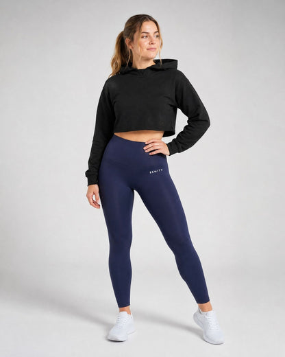 MISS ON Crop Hoodie - TRÄNING & PERFORMANCE BUTIKEN