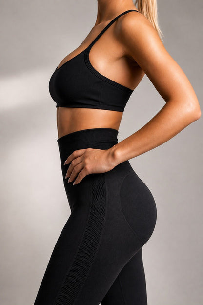 NOIR Flow Bra Black - TRÄNING & PERFORMANCE BUTIKEN