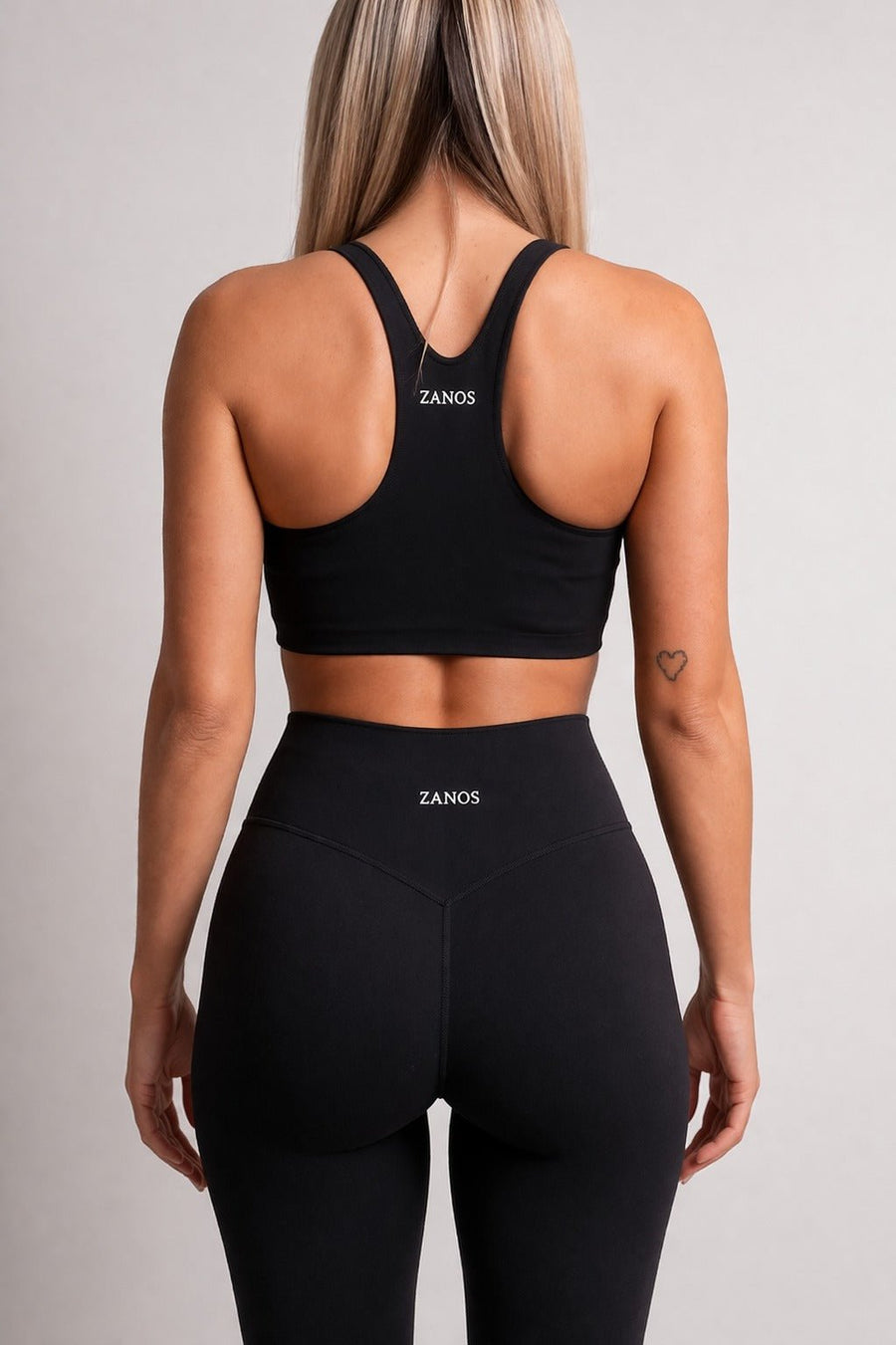 NOIR Sculpt Bra Black - TRÄNING & PERFORMANCE BUTIKEN