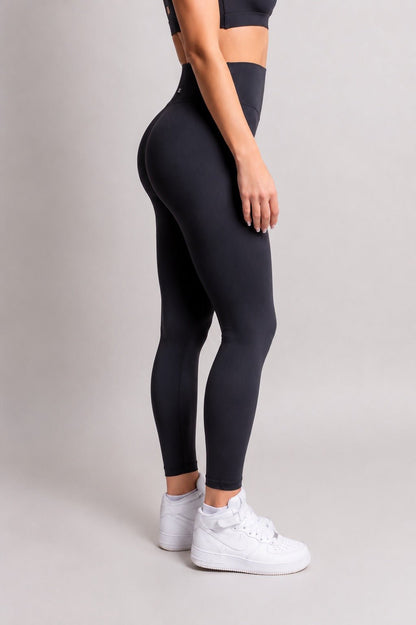 NOIR Yoga Leggings Black - TRÄNING & PERFORMANCE BUTIKEN