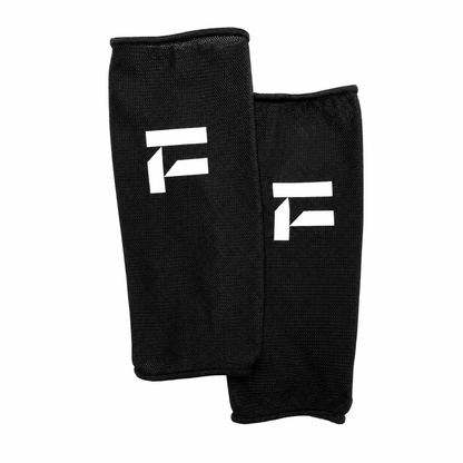 Shin Guard Sleeves - TRÄNING & PERFORMANCE BUTIKEN