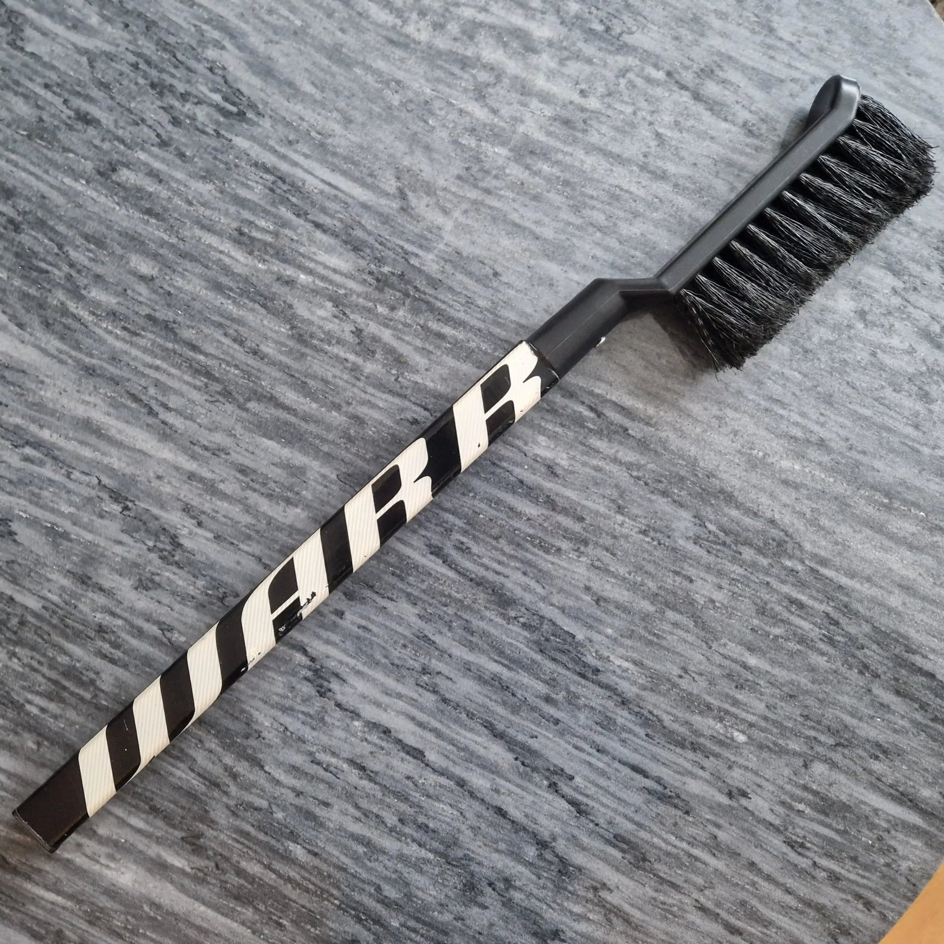 Snöborste Hockey - Warrior Covert QRE - TRÄNING & PERFORMANCE BUTIKEN