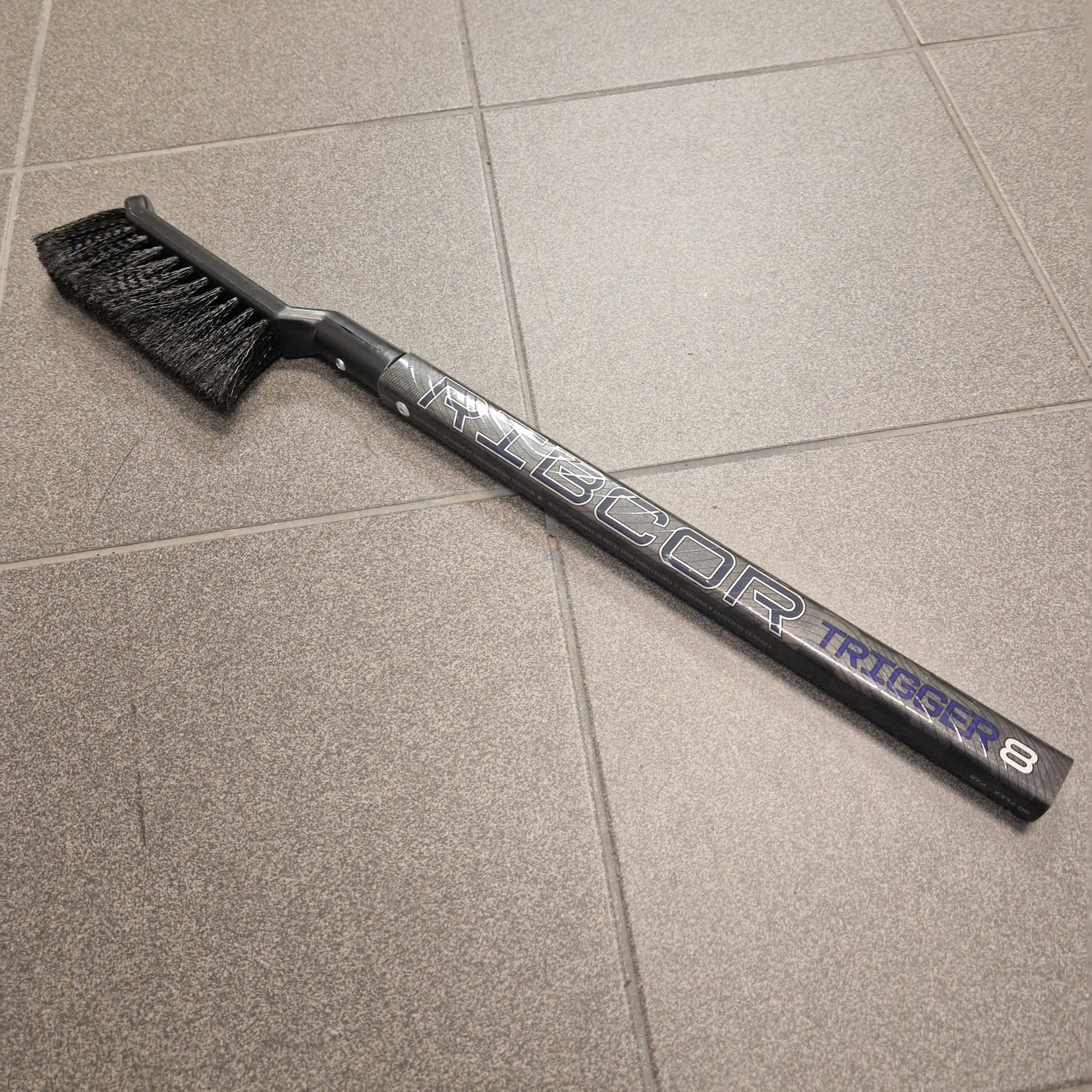 Snöborste Hockey - CCM Ribcor Trigger 8 - TRÄNING & PERFORMANCE BUTIKEN