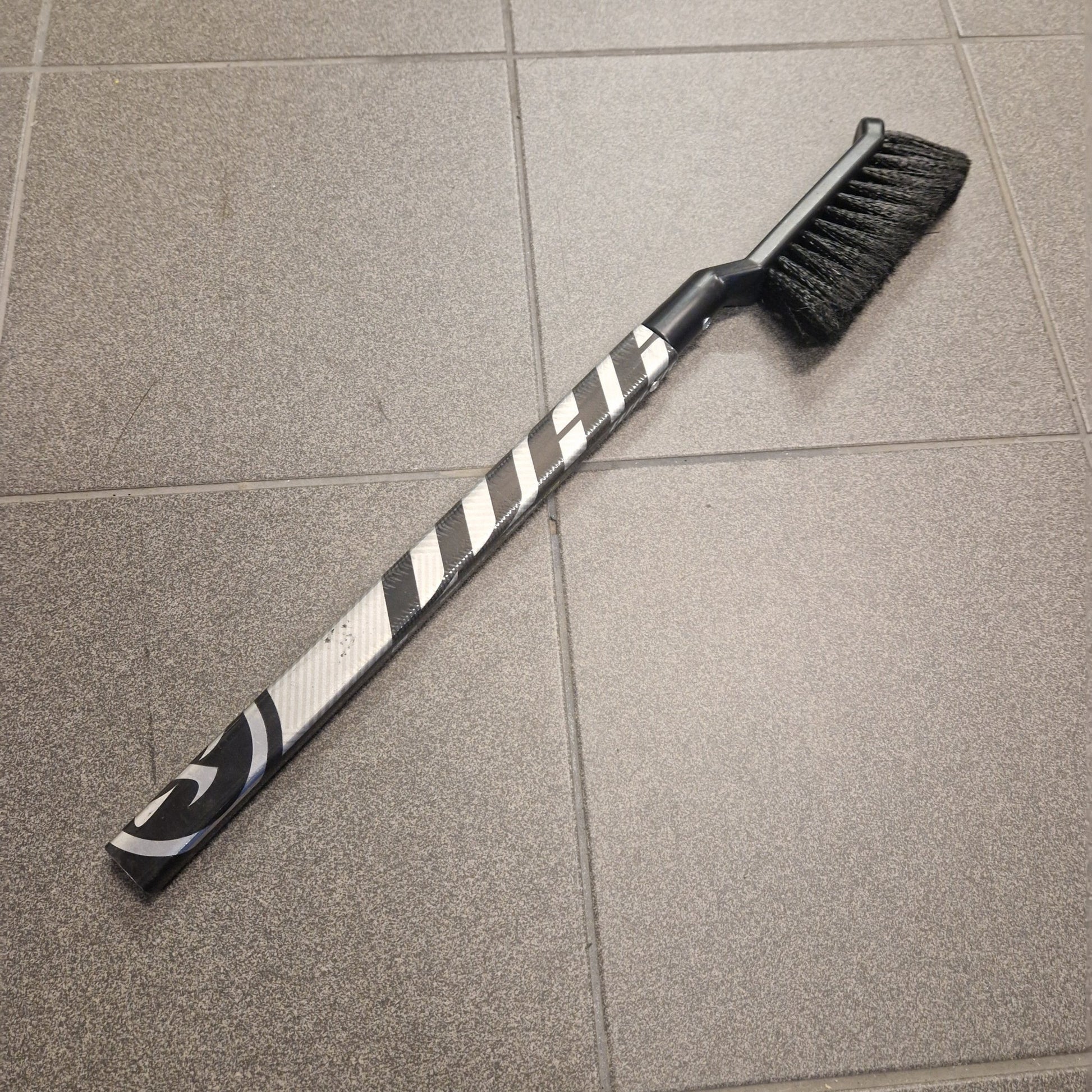 Snöborste Hockey - Warrior Alpha LX Pro - TRÄNING & PERFORMANCE BUTIKEN