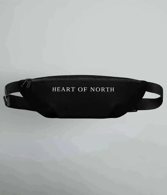 VÄSKA FANNY PACK HEART OF NORTH (SVART) - TRÄNING & PERFORMANCE BUTIKEN